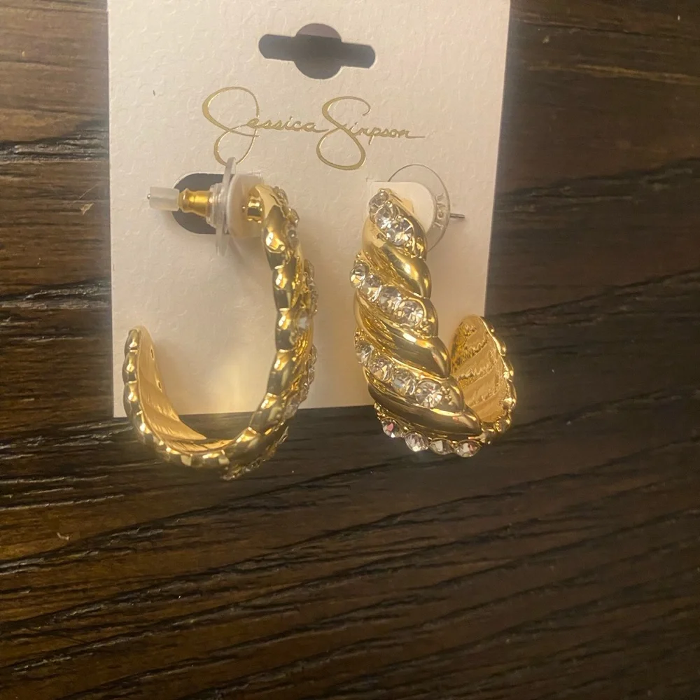 NEW Jessica Simpson gold earrings